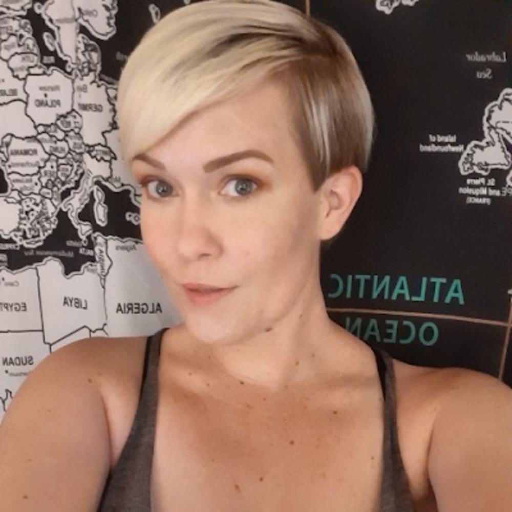 Meet your Posher, Sasha